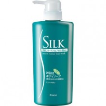KRACIE "Silk" Moist Essence Гель для душа c коллагеном, аромат мяты, 520 мл